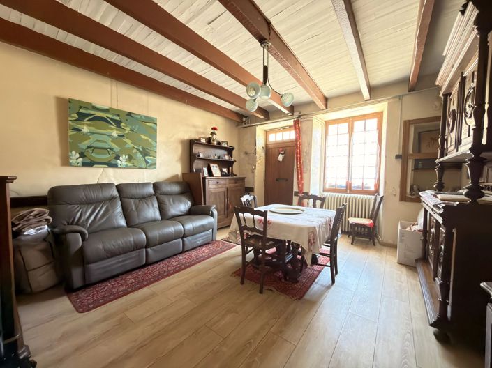 Image No.3-2 Bed House for sale