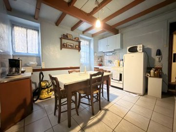 b695ff63f4a7fd2b55976c129522dd8082a56afb4e409