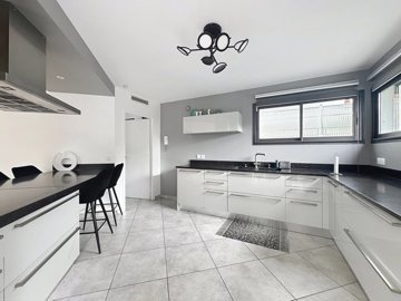 d55561bf3ec40f36fcbb19e14b7b7bd13cac22090d334