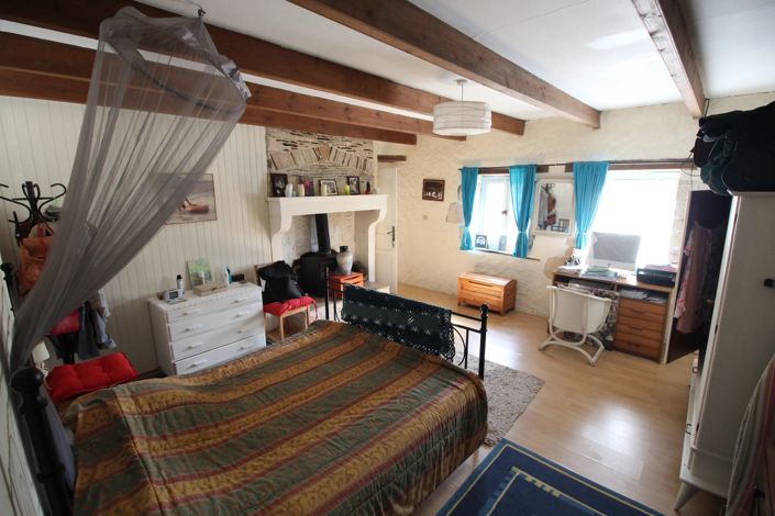 Image No.7-Maison de 3 chambres à vendre à Joussé