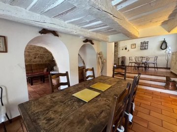 4687d8bdce8b5256cb7025d3f7edc1ec819b33df6b640