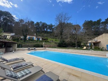 d0827bef4cb533e9abb47d9a6045767fe7cd878fd0192