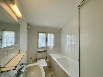 22ef877a4b8c0b750760c13ef26f972957476dd005389