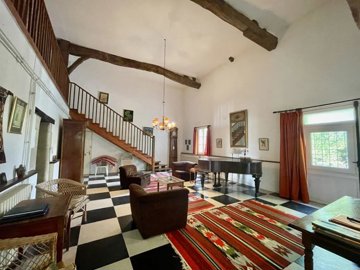 03a755e49178236f98b099f6386d73db87dbb0824a396