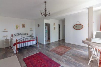 31b7152ec2aba2867ec3c9b1a869f3b858841f06cb409