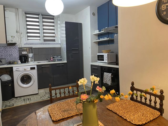 Image No.10-7 Bed Village House for sale