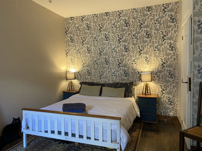 Image No.5-7 Bed Village House for sale