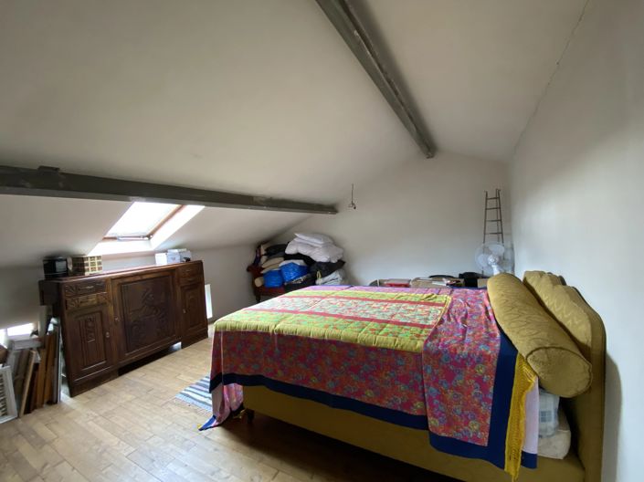 Image No.8-7 Bed Village House for sale