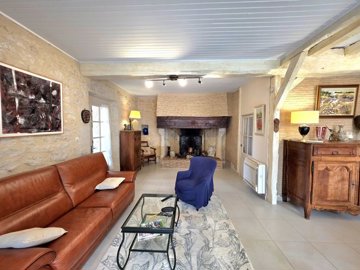 1da772f4ed0edf99e63cbcf17a39363e8ca36a7709400