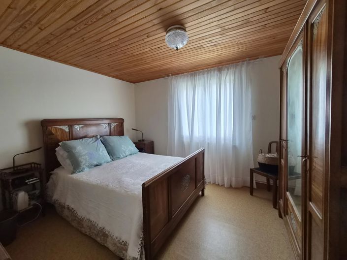 Image No.7-3 Bed House for sale