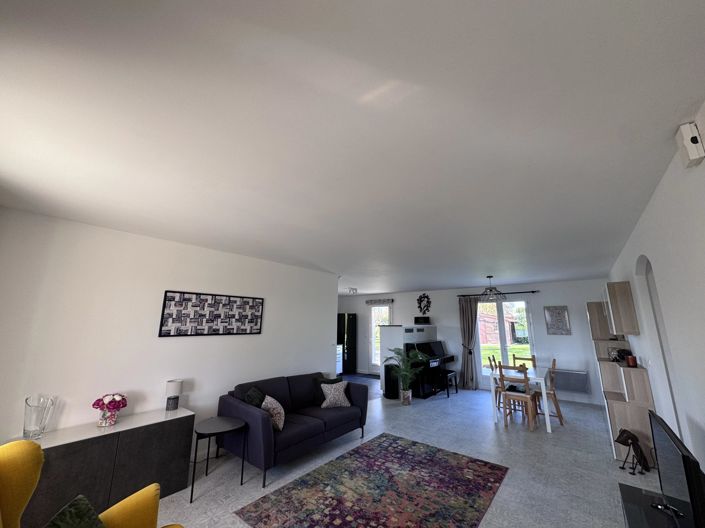 Image No.3-2 Bed House for sale