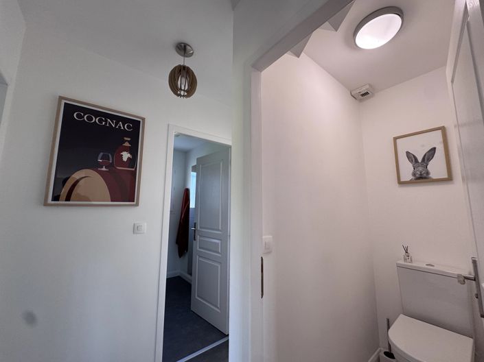 Image No.6-2 Bed House for sale