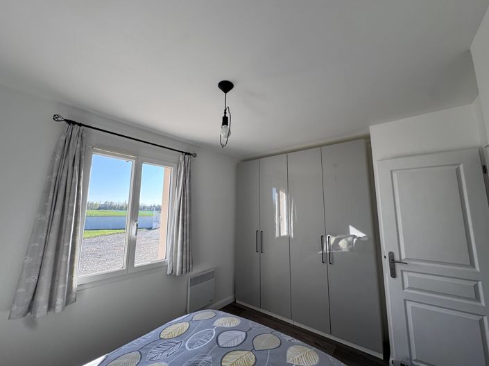 Image No.9-2 Bed House for sale