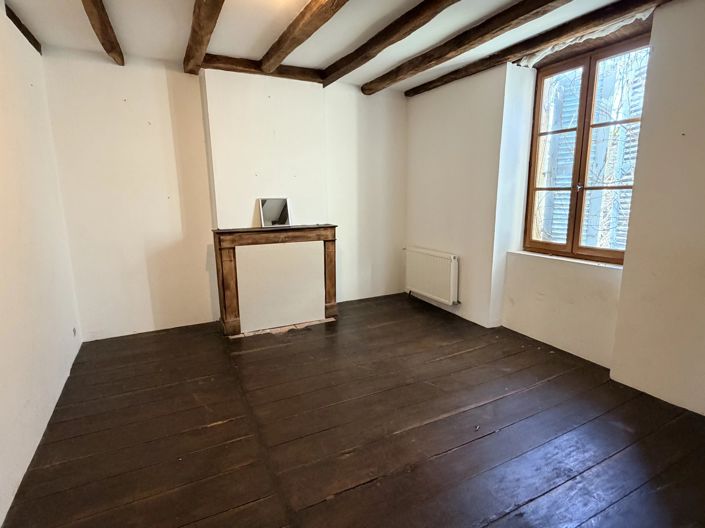 Image No.10-4 Bed House for sale