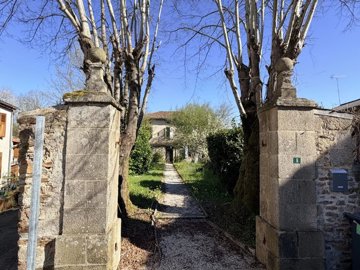 e7a9ddcca451f58c9d0818bc2766fbeb12a86aef7c409