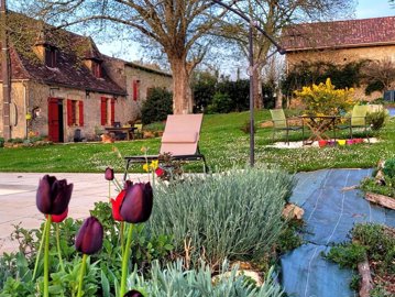 5f0652696f0408661f68d9c0b5b93222dd4cae0450217