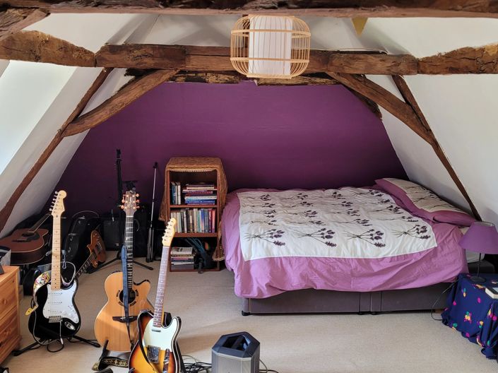 Image No.8-2 Bed House for sale