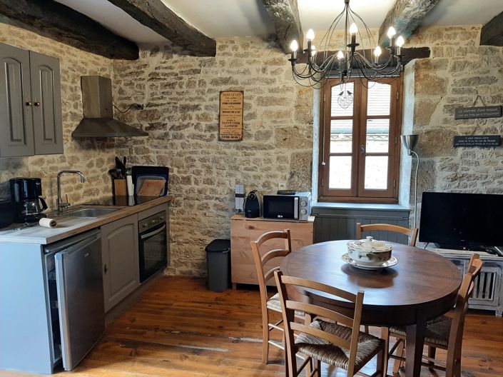 Image No.3-1 Bed Village House for sale