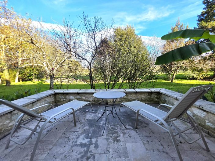 Image No.11-3 Bed House for sale