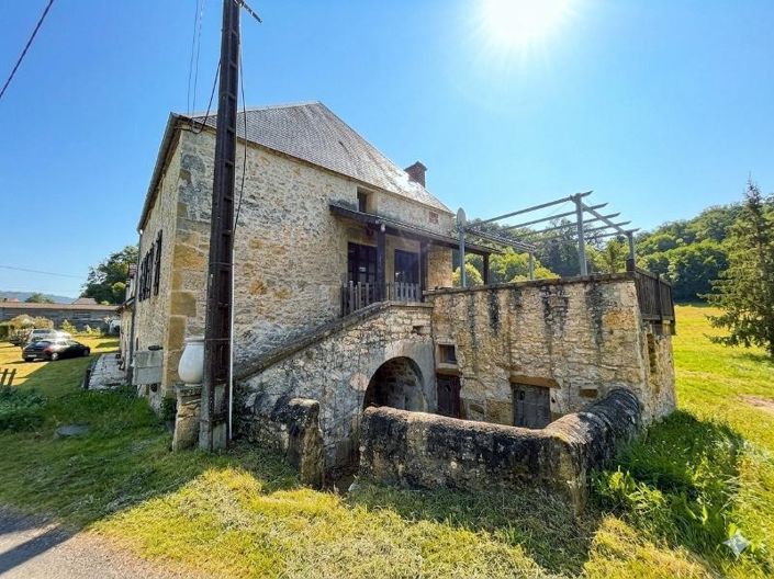 Image No.7-10 Bed House for sale