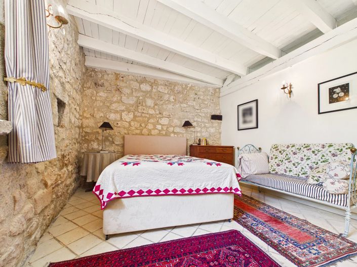 Image No.13-7 Bed House for sale