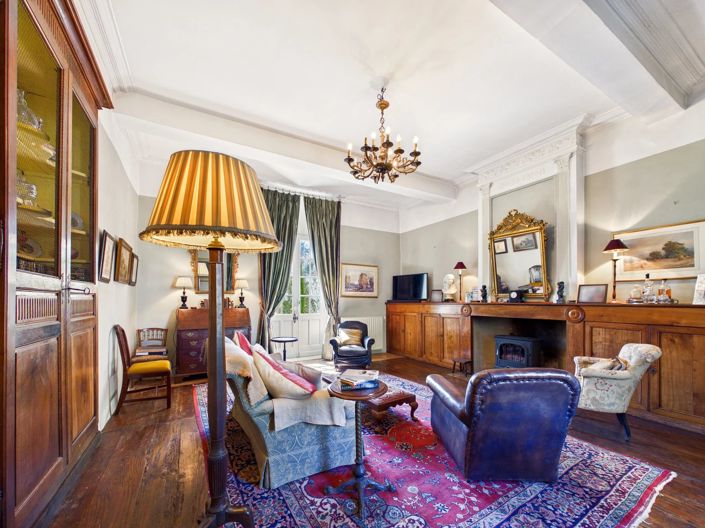 Image No.4-7 Bed House for sale