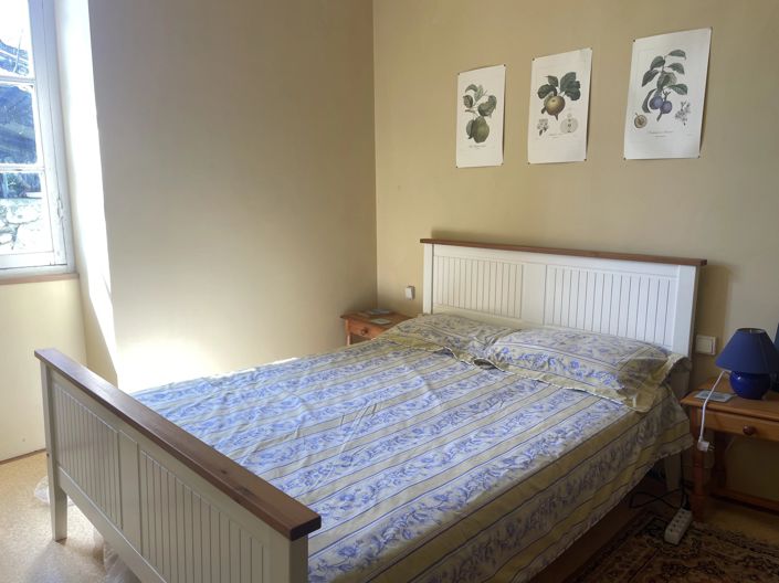 Image No.10-2 Bed House for sale