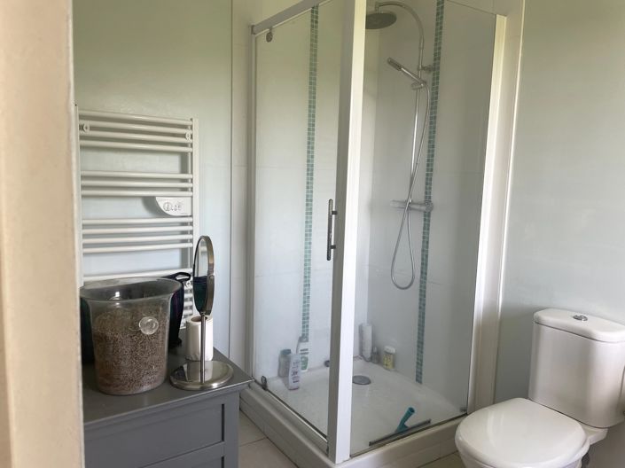 Image No.11-2 Bed House for sale