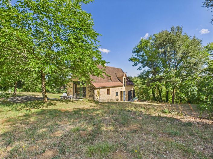 Image No.14-6 Bed House for sale