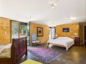 c61c836647c2367c64705885810dd579eb7796f226200