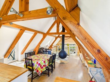 e130a631137d3837b6085d43eae58f1fbb42ef2219200