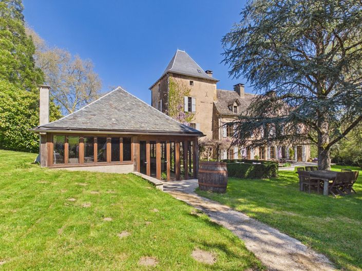 Image No.15-7 Bed House for sale