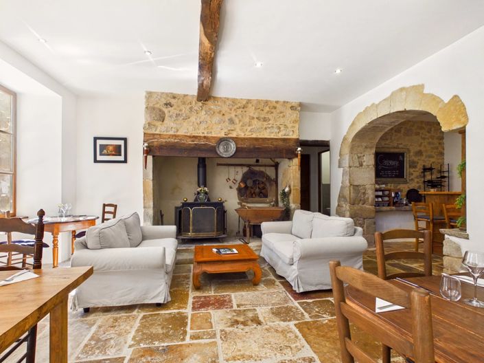 Image No.3-7 Bed House for sale