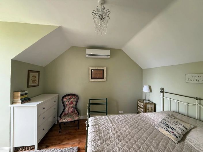 Image No.3-4 Bed House for sale