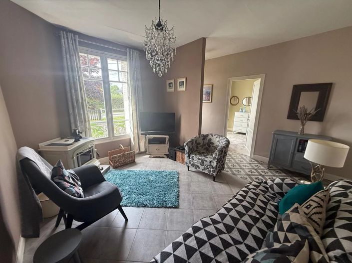 Image No.7-4 Bed House for sale