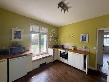 524c9672157167ab22ce7eef6f27b8a3c57fb896f6160