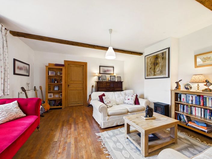 Image No.14-11 Bed House for sale