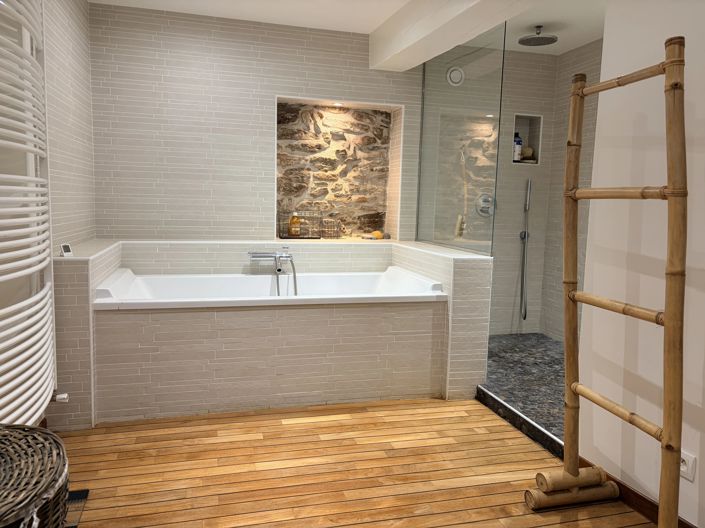 Image No.14-5 Bed House for sale