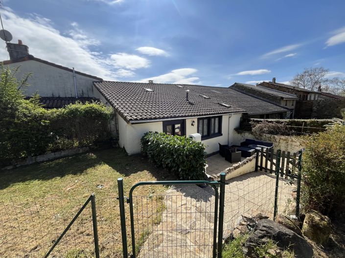 Image No.15-4 Bed Village House for sale