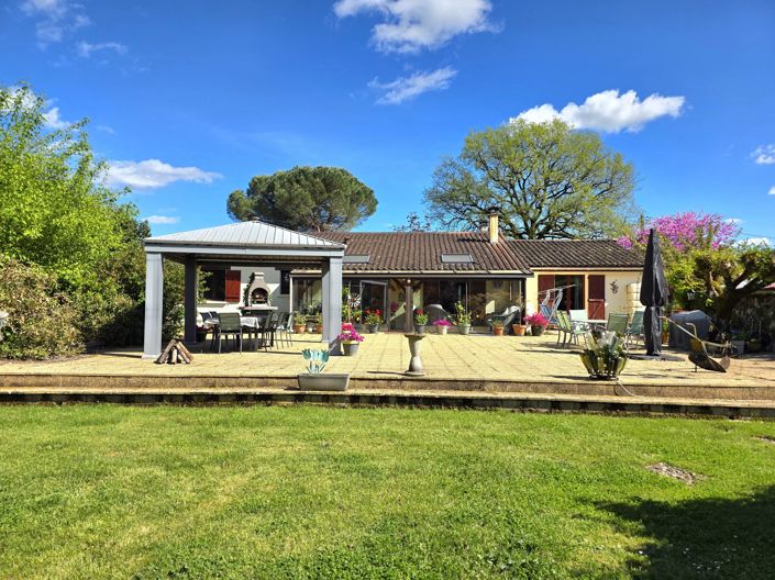 Image No.2-3 Bed House for sale