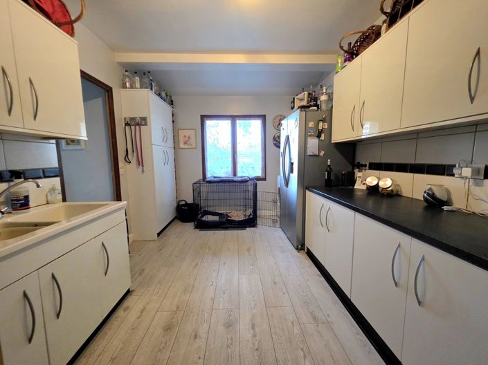 Image No.4-3 Bed House for sale