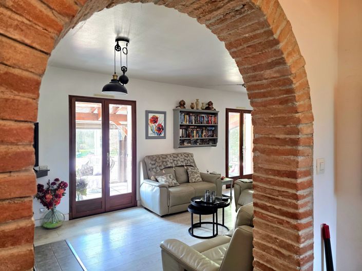 Image No.5-3 Bed House for sale