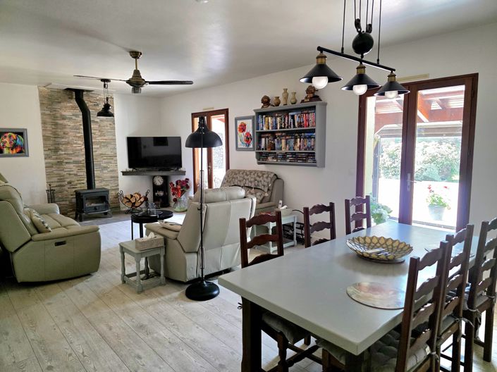 Image No.7-3 Bed House for sale