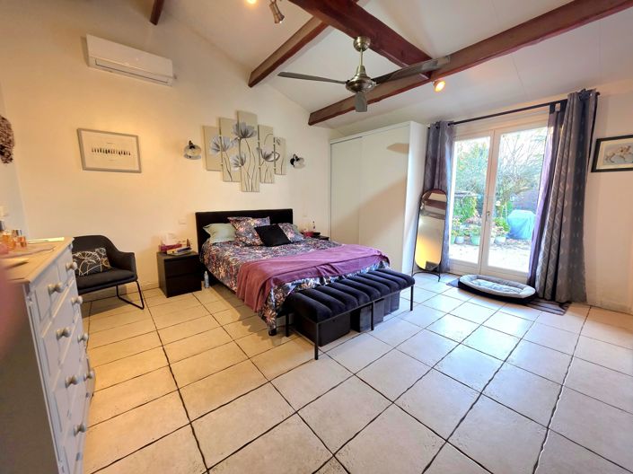 Image No.9-3 Bed House for sale