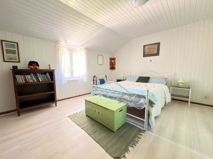 Image No.14-5 Bed House for sale