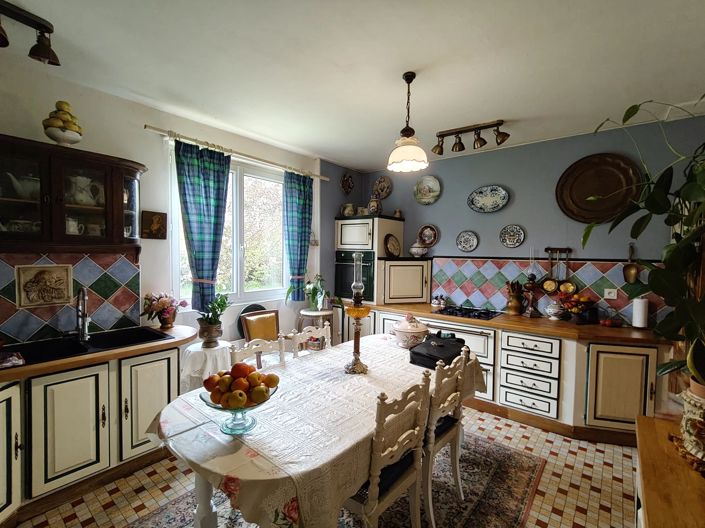 Image No.3-3 Bed House for sale