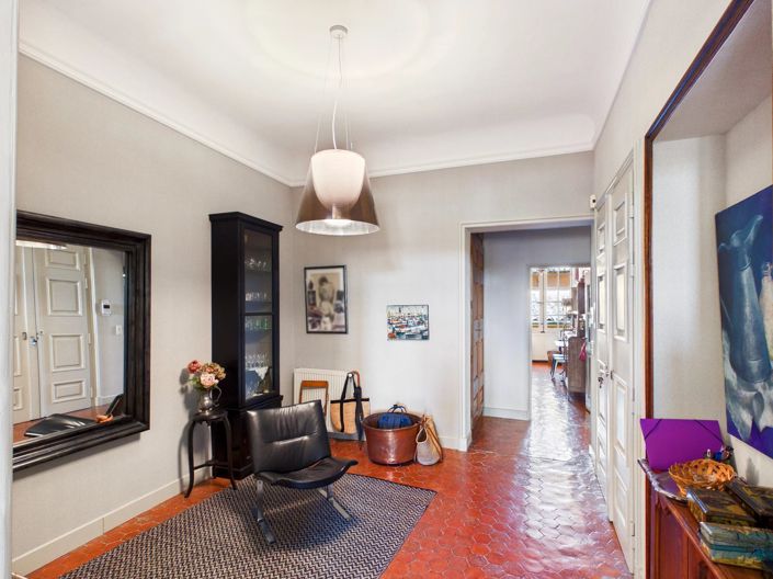 Image No.5-3 Bed Property for sale