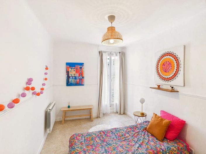 Image No.11-6 Bed House for sale