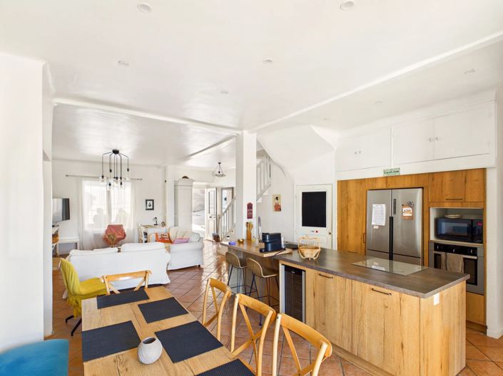 Image No.3-6 Bed House for sale