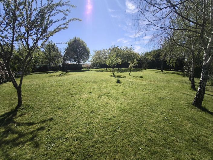 Image No.15-4 Bed House for sale